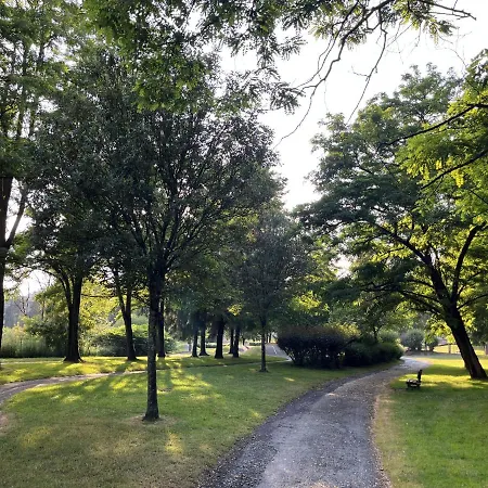 Сasa de vacaciones Maison Avec Jardin Centre Saint-Lô