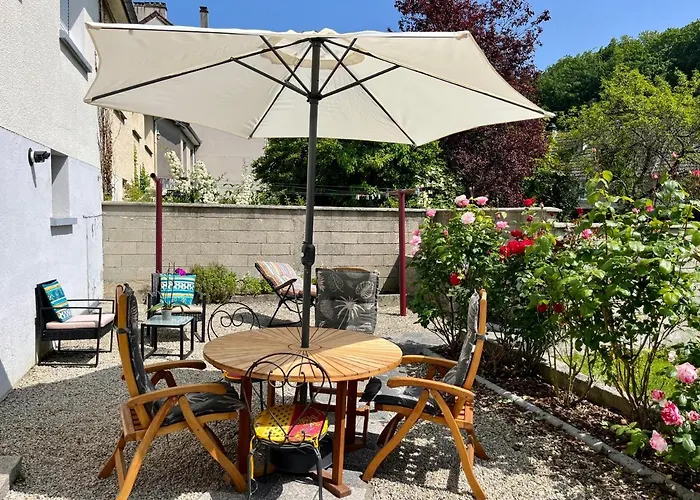 Сasa de vacaciones Maison Avec Jardin Centre Saint-Lô