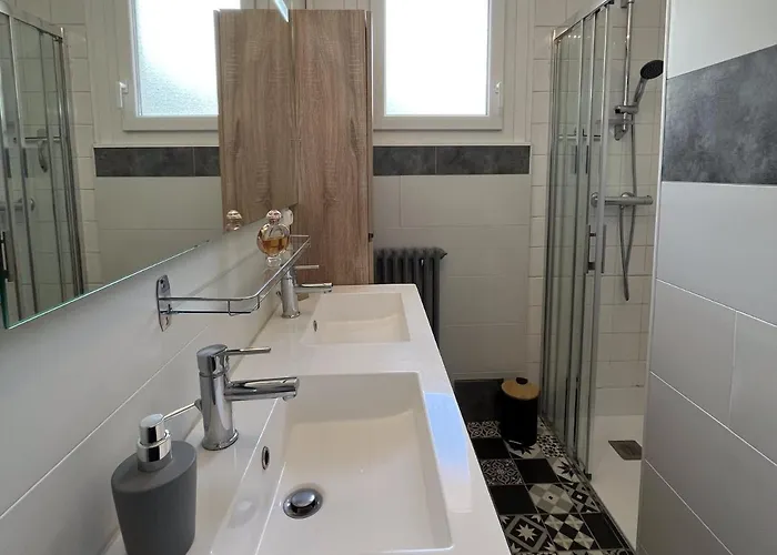 Maison Avec Jardin Centre Сasa de vacaciones